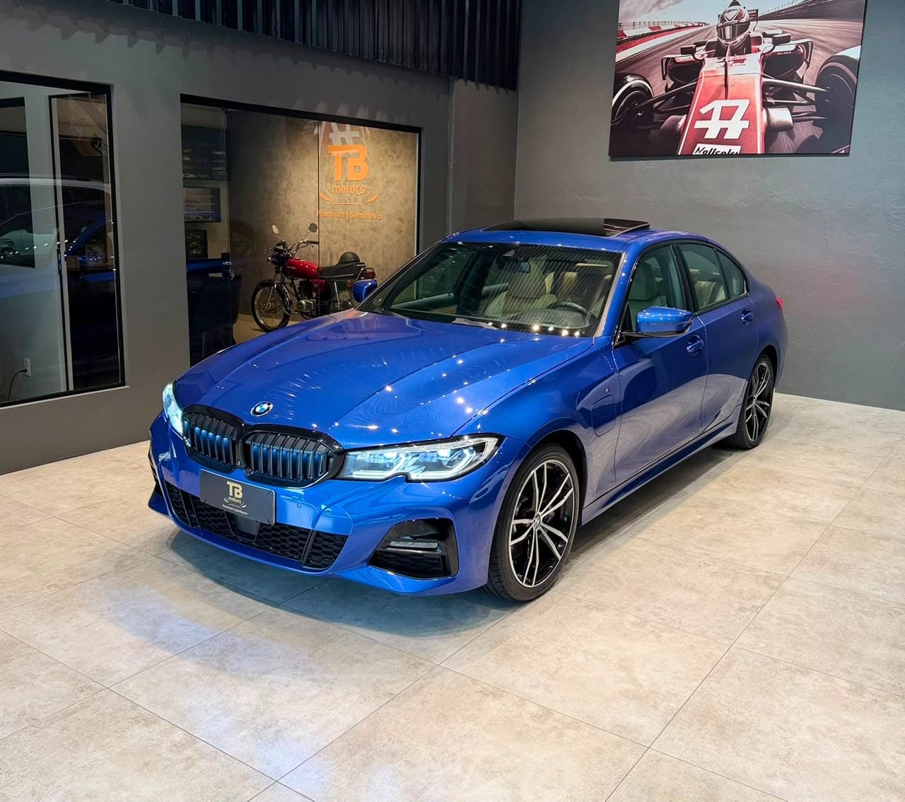 BMW 330e M SPORT AZUL PORTIMÃO 2022